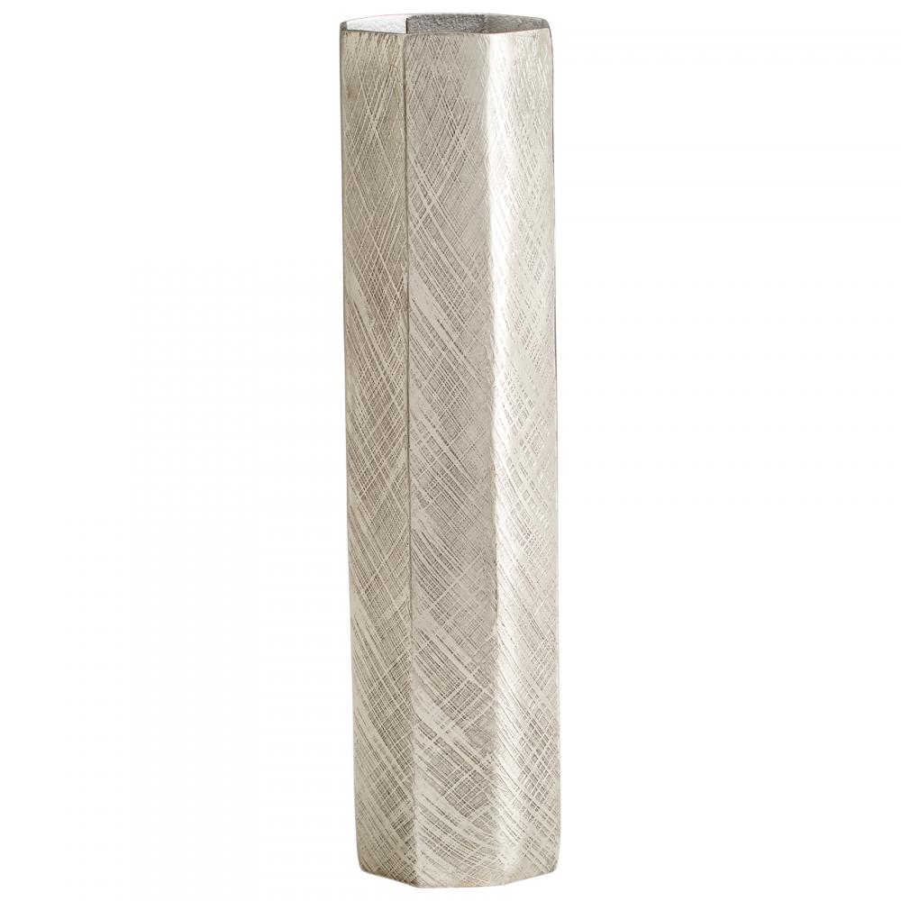 Danielle Vase-MD